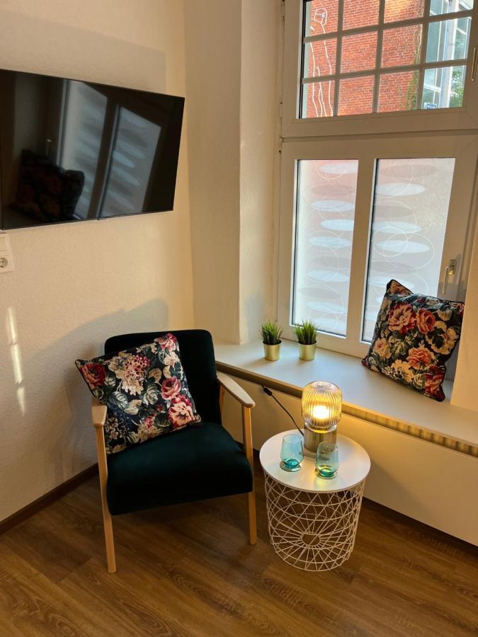 Zentrales Apartment Am Hafen Inklusive Netflix! Emden Exterior foto