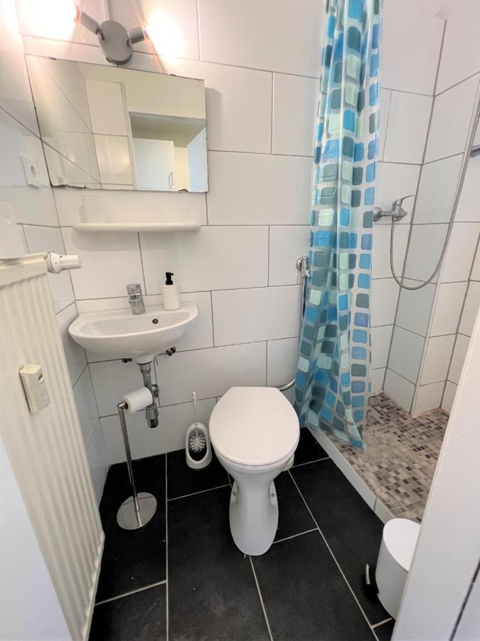 Zentrales Apartment Am Hafen Inklusive Netflix! Emden Exterior foto